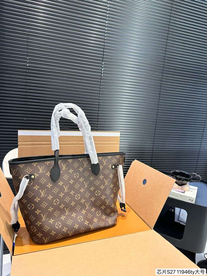 LV11946SSQ022 32CM
