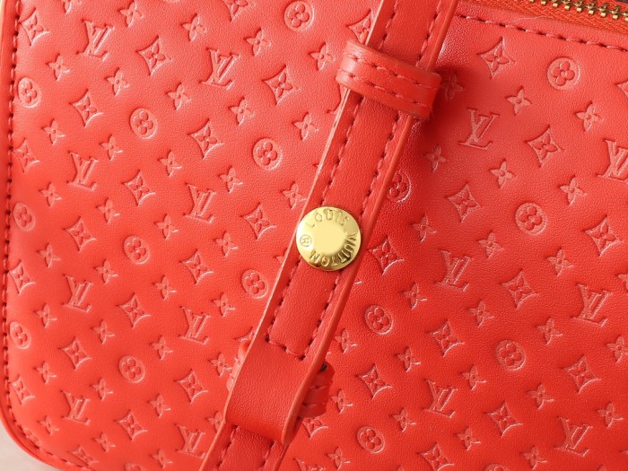 LV Vavin Chain Bag M82232 LM041 21.5cm