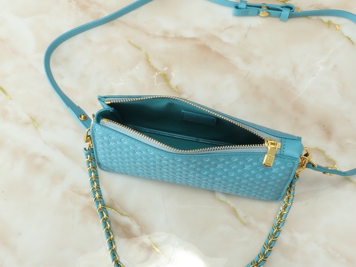 LV Vavin Chain Bag M82232 LM041 21.5cm