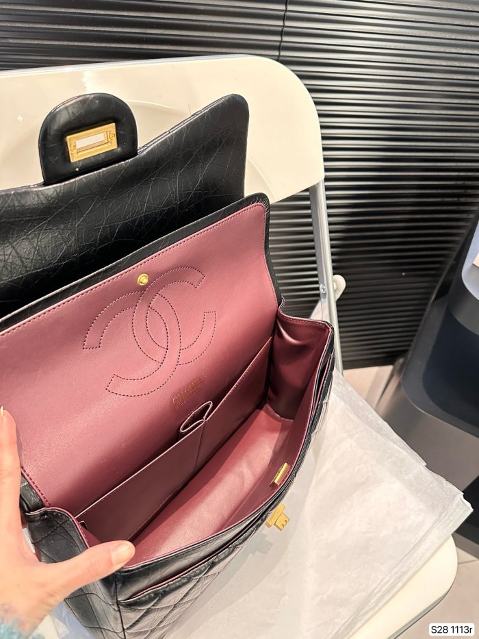 Chanel Classic Flap Bag 1113 LLS502 30cm