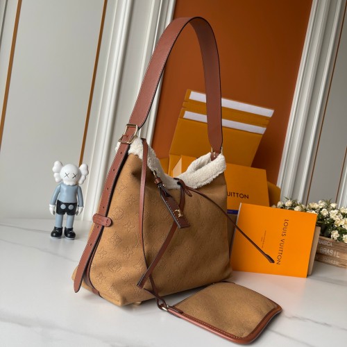 LV CarryAll Bag M11843 LM081 29cm