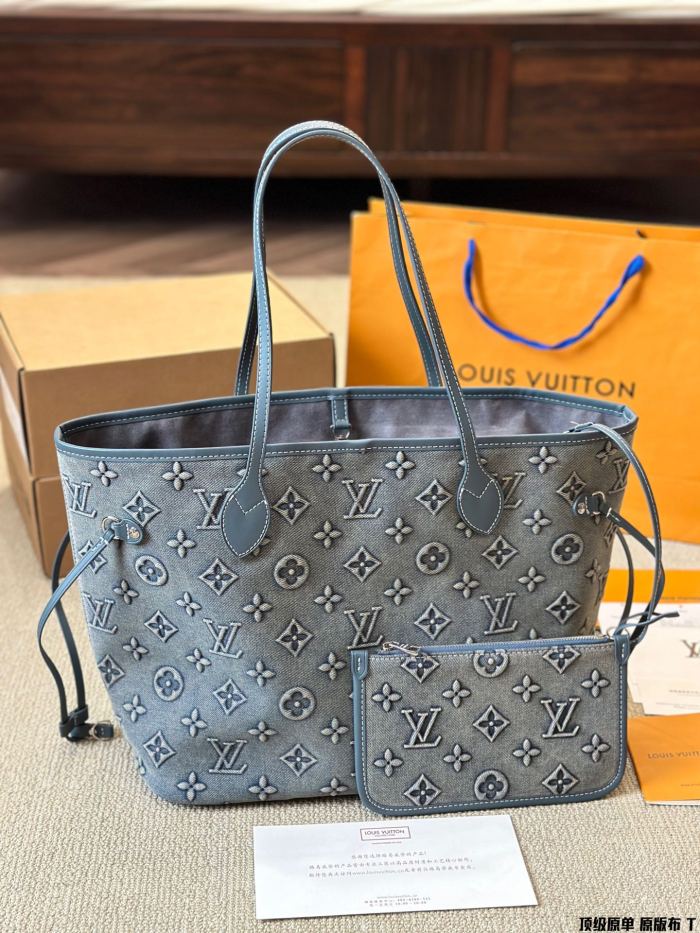 LV Neverfull Bag 006 LM542 32cm