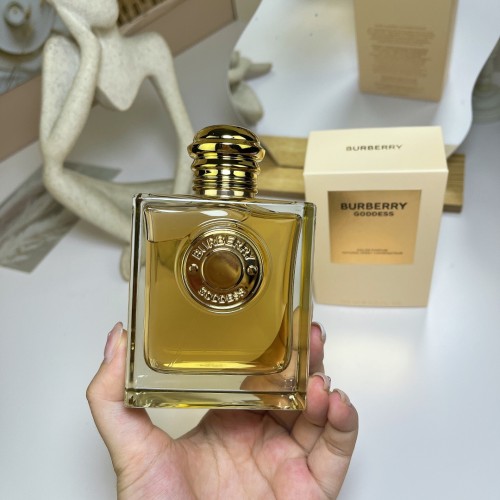 Burberry Goddess 017 100ml for women