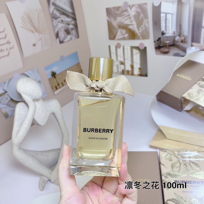 Burberry Snow Blossom 009 100ml	for unisex