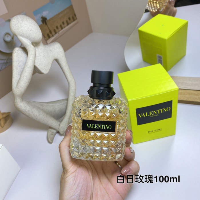Valentino Donna Born In Roma Yellow Dream 011 100ml for women