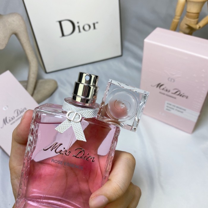 Miss Dior Rose Essence 019 100ml for women