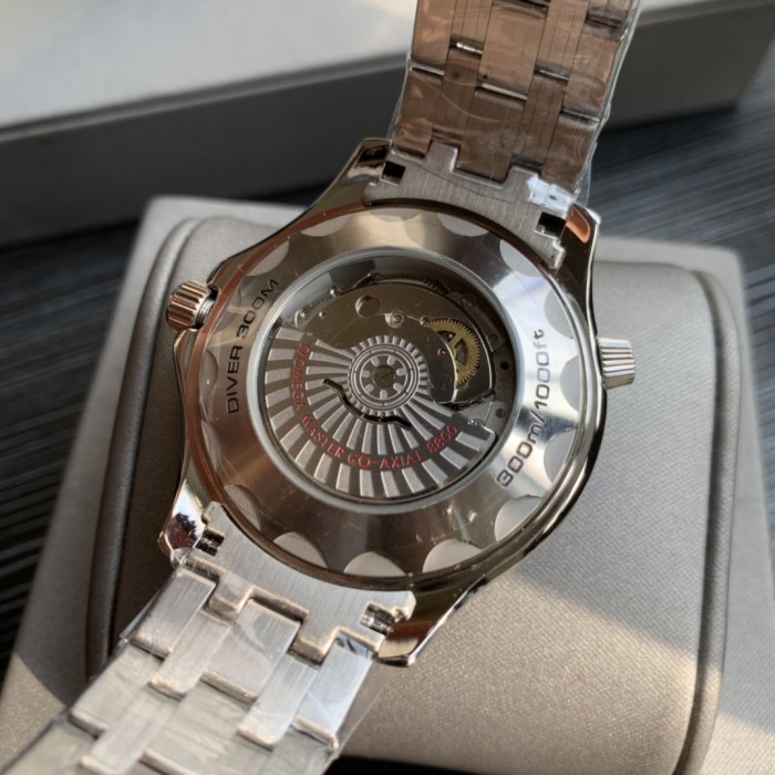 OMEGA Seamaster 42mm