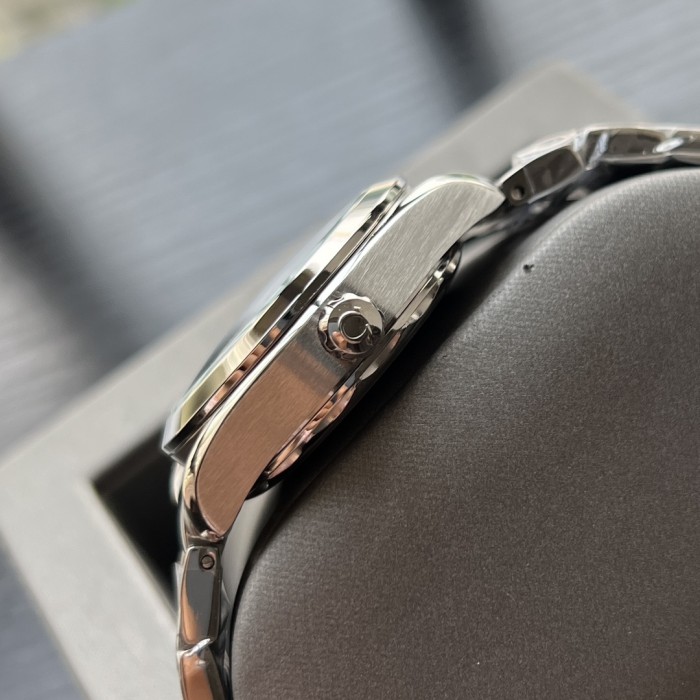 OMEGA Seamaster 34mm