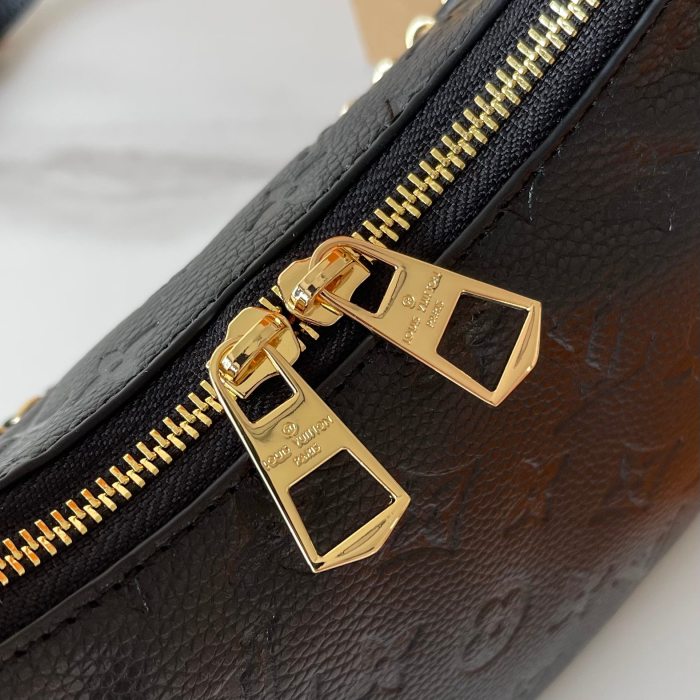 LV Odeon Bag M45832 LM041 27cm