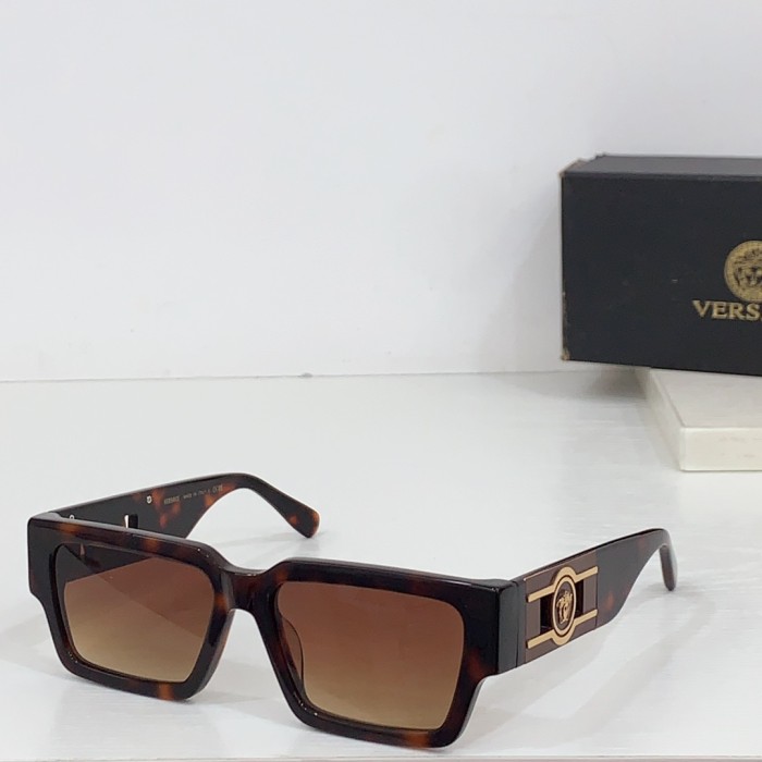 Versace Sunglasses VE4459 SM051