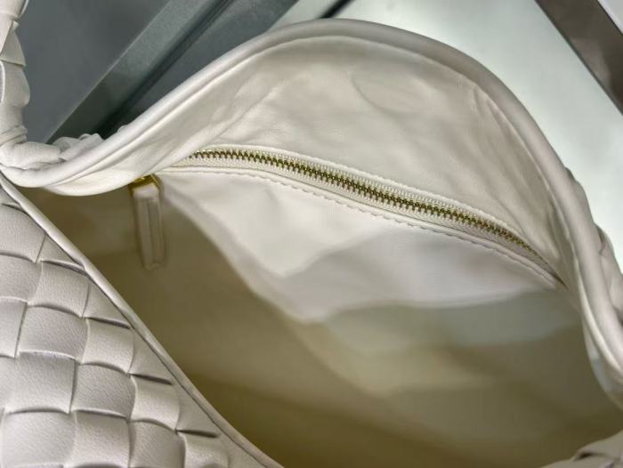 Bottega Veneta Hop Bag 5988 LM052 41cm