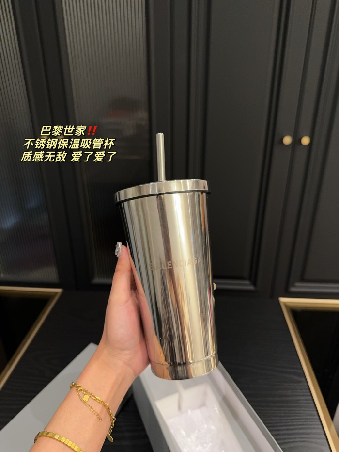 Balenciaga Cup 002