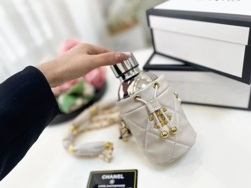 Chanel Cup 001