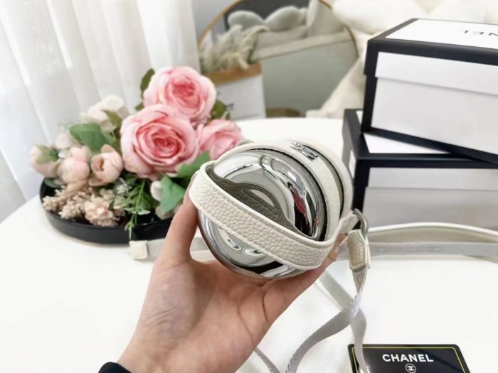 Chanel Cup 001