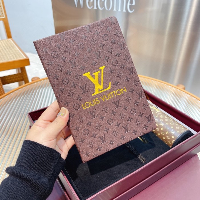 LV Cup 002