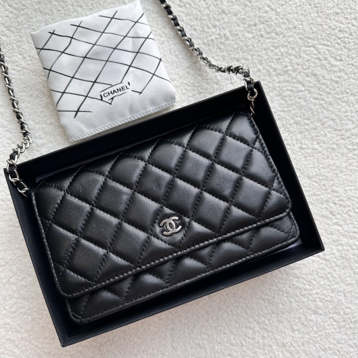 Chanel Chain Purse 33814 LM521 20cm