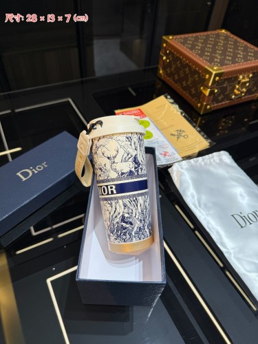 Dior Cup 003