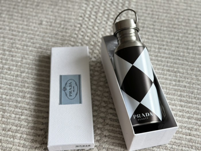 Prada Cup 004