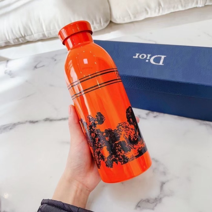 Dior Cup 001
