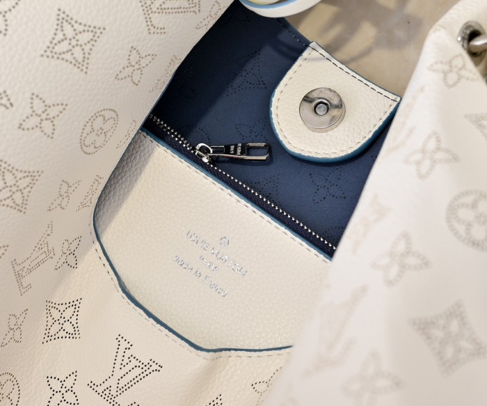 LV Carmel Bag M53188 LM061 35cm