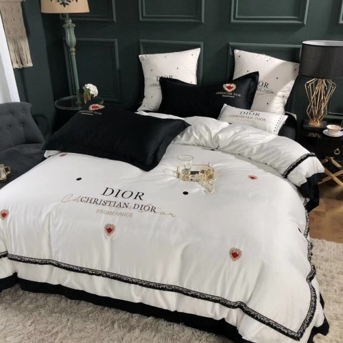Dior Bedding 002