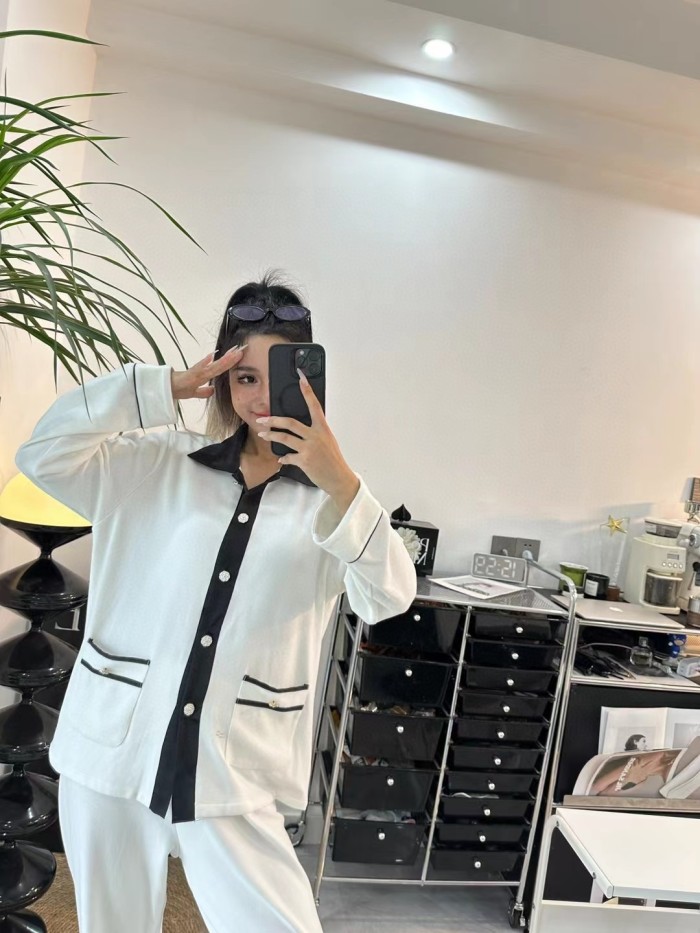 Chanel Loungewear 004