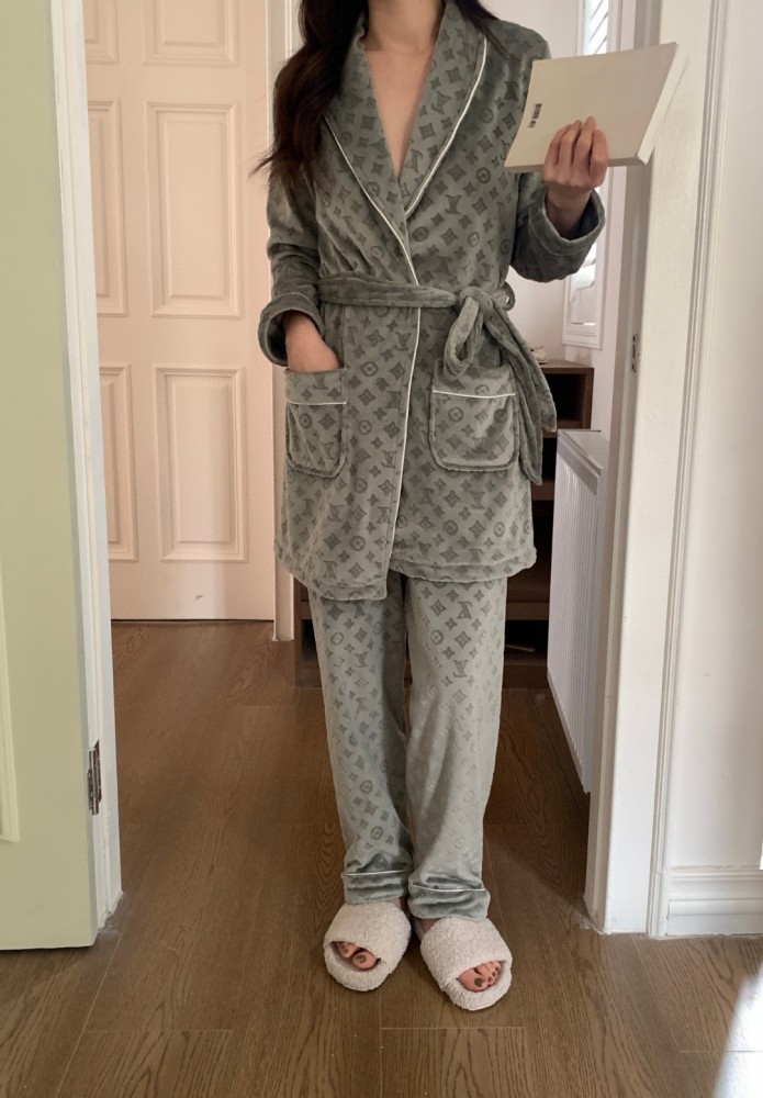 LV Loungewear 002