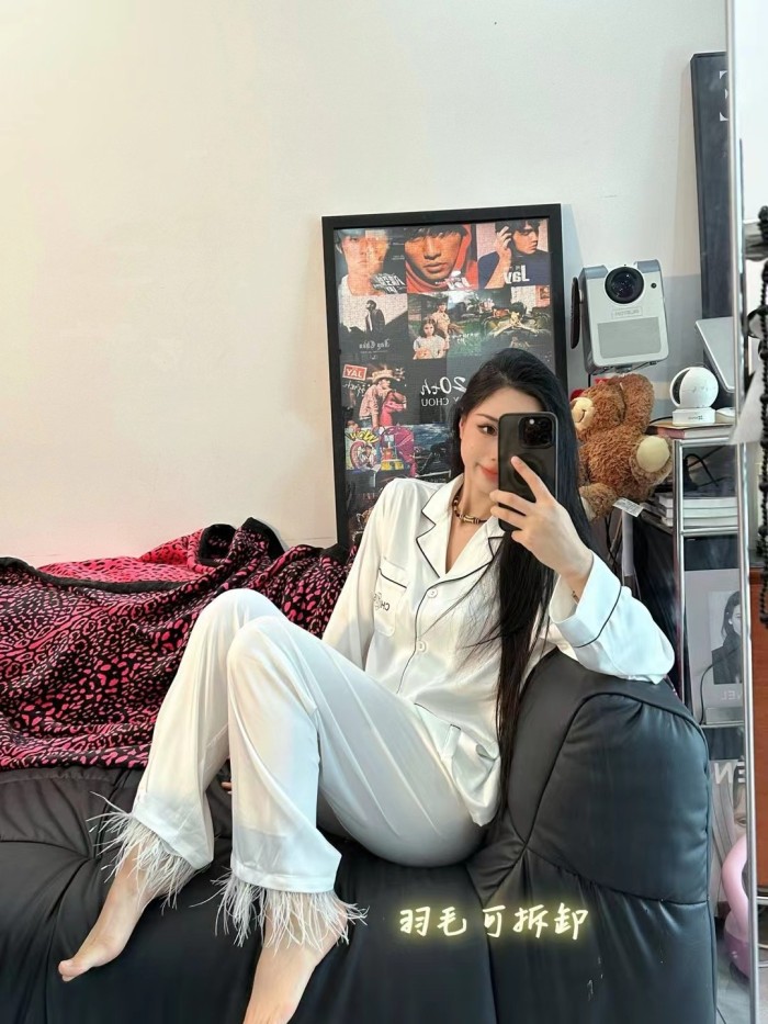 Chanel Loungewear 001