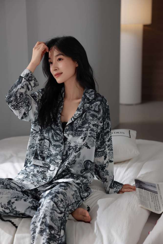 Dior Loungewear 008