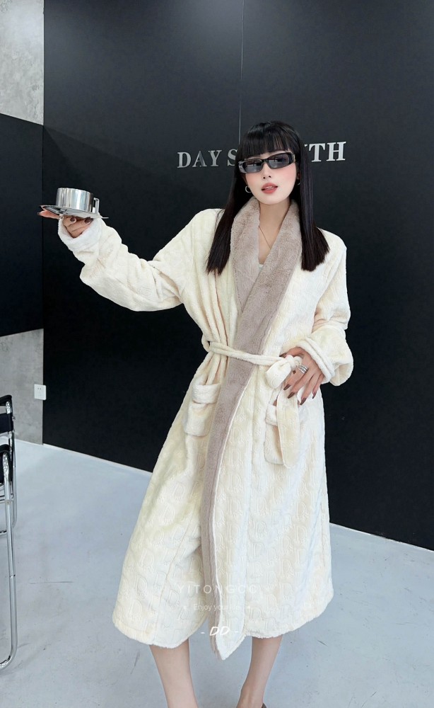Dior Loungewear 011