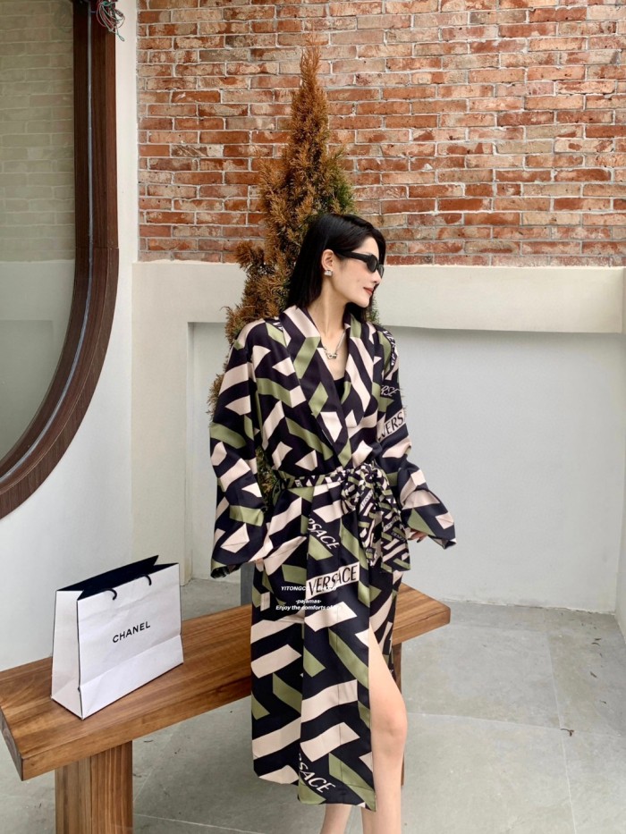 Versace Loungewear 002