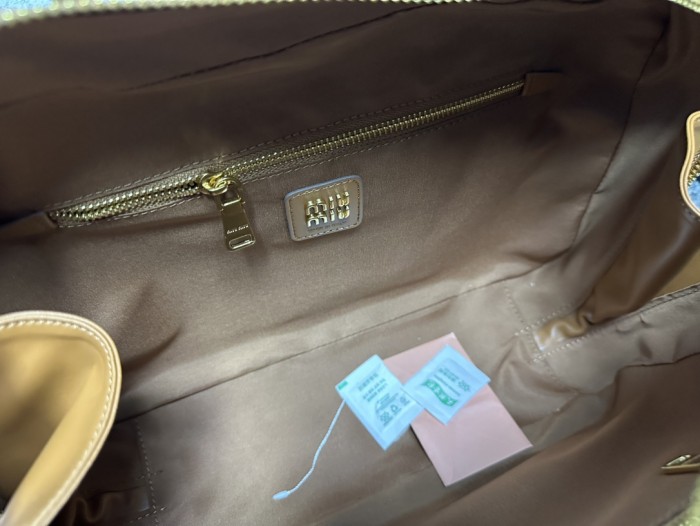 Miu Miu Bowling Bag 5BB117 LM571 34cm