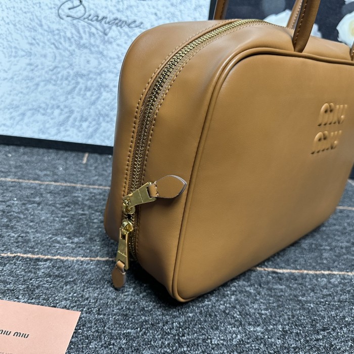 Miu Miu Bowling Bag 5BB117 LM571 34cm