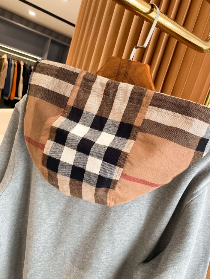 Burberry Sweatshirts 016