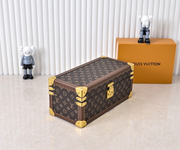 LV Coffret Accessoires Trunk M20209 LM064 38cm