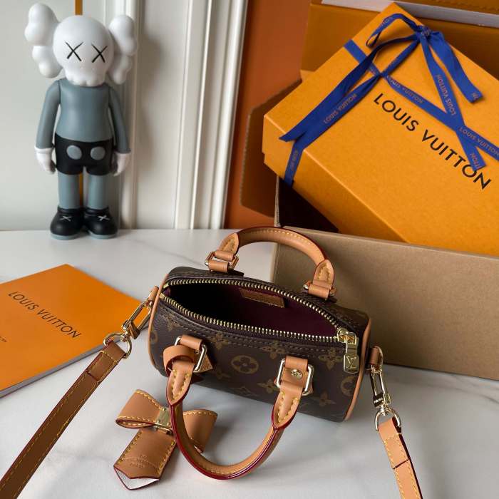 LV Nano Speedy Bag M13391 LM021 16cm