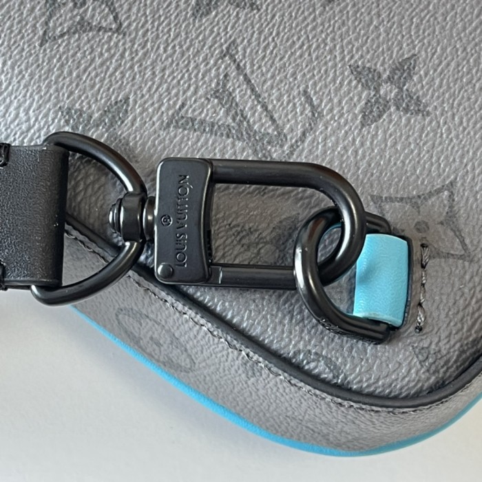 LV Avenue Slingbag M47137 LM031 33cm