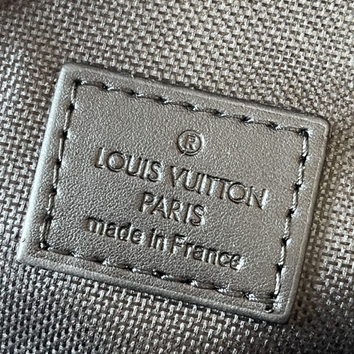 LV Avenue Slingbag M47137 LM031 33cm