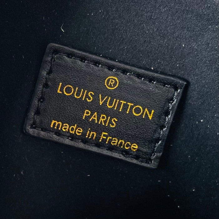 LV Nano Speedy Bag M13391 LM021 16cm