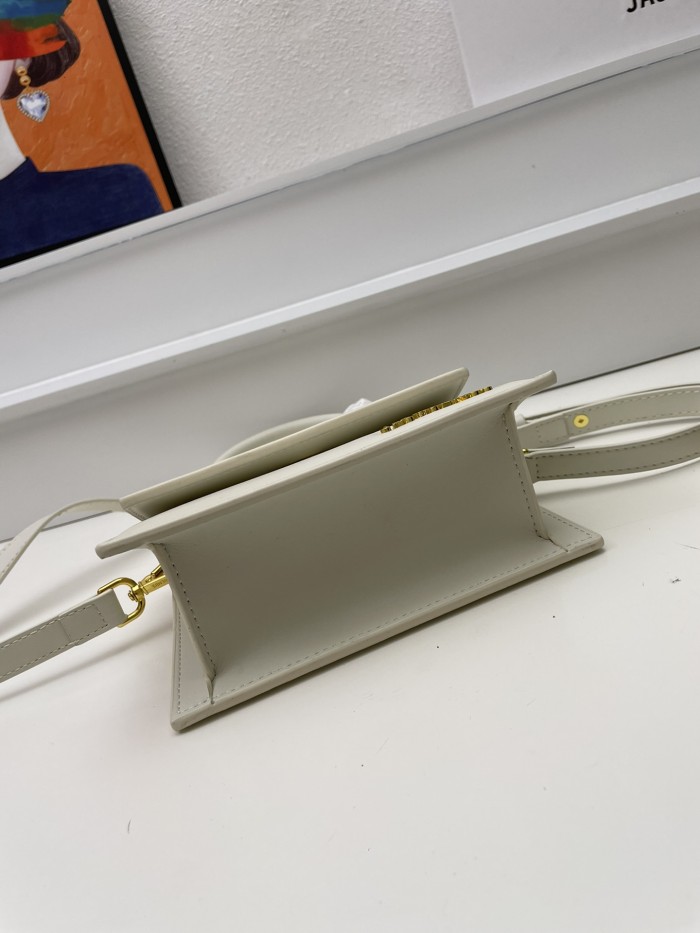 JACQUEMUS Shoulder Bag 666 LM031 17cm
