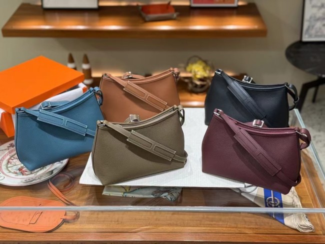 Hermes Berlingot Bag XYZ081 24cm