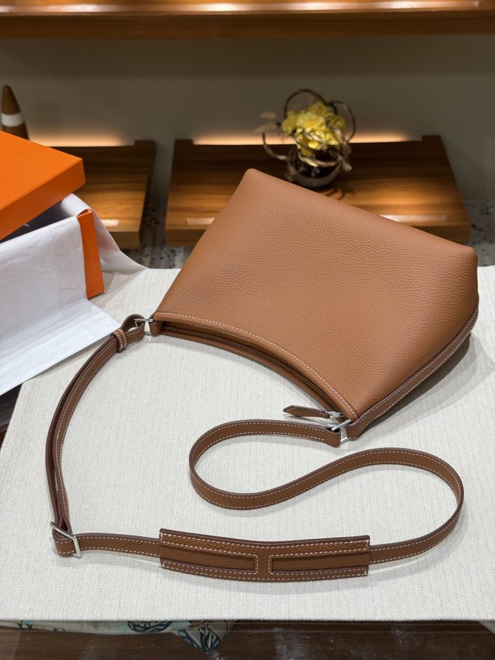 Hermes Berlingot Bag XYZ081 24cm