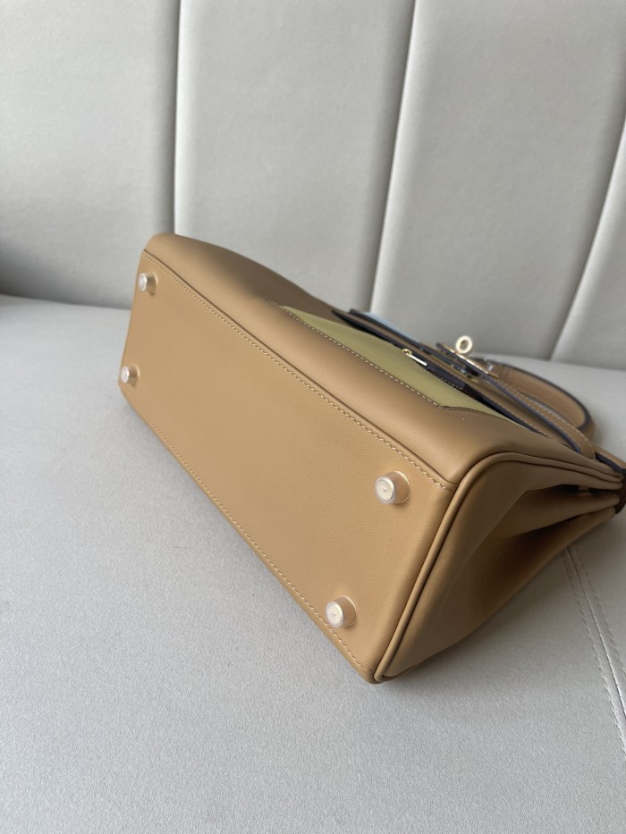 Hermes Kelly Bag XYZ023 28cm