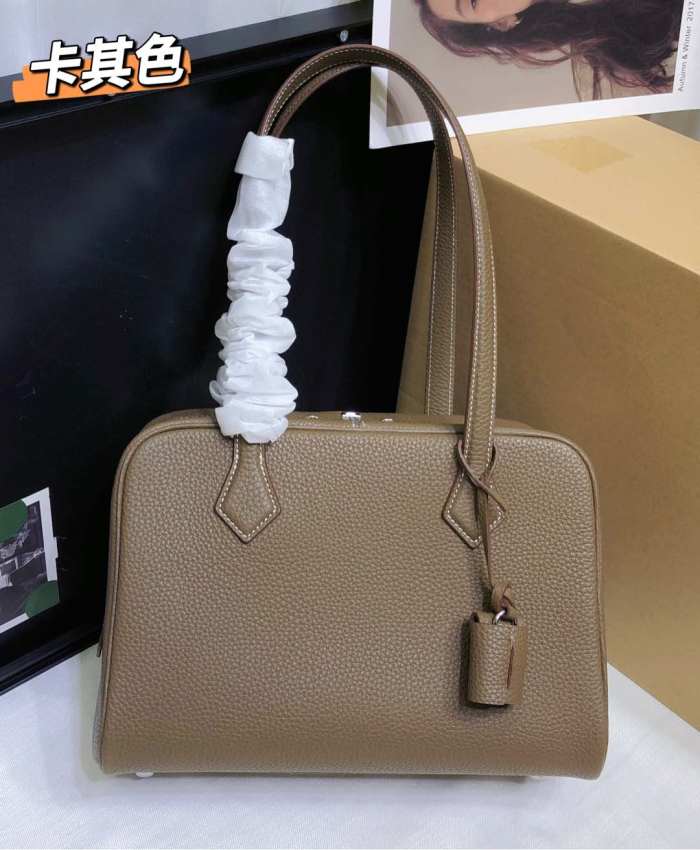 Hermes Victoria Bag XYZ082 30cm