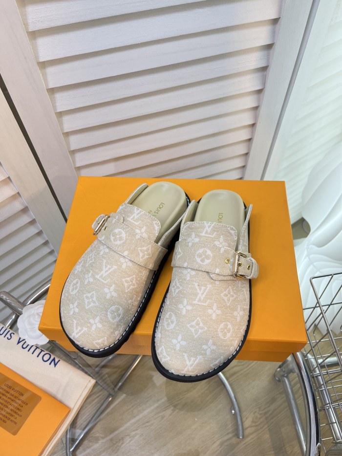 LV Shoes 022 HL032