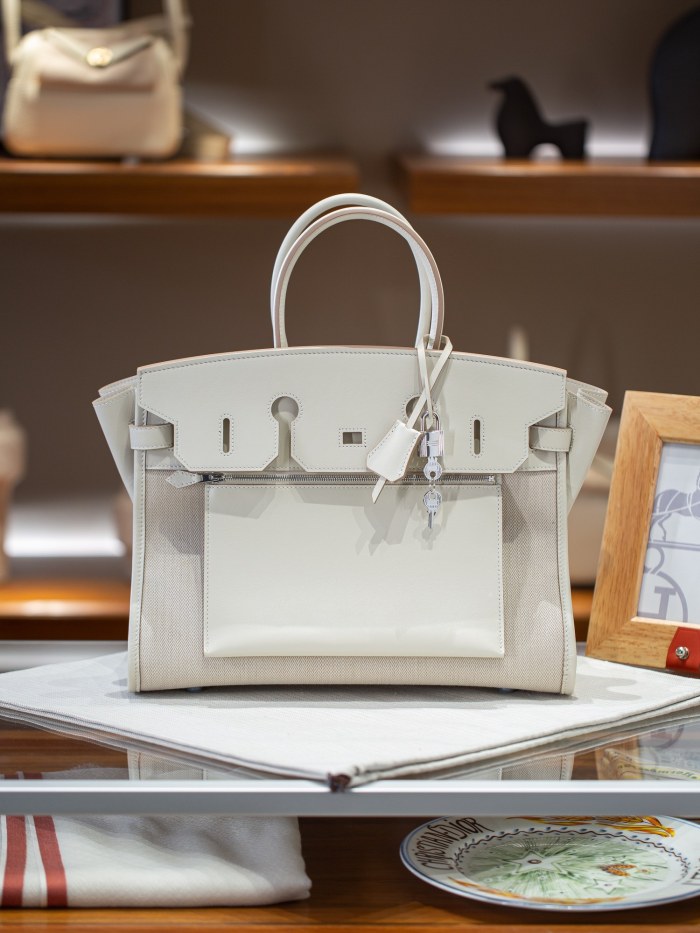 Hermes 𝐁𝐢𝐫𝐤𝐢𝐧 à 𝐥'𝐞𝐧𝐯𝐞𝐫𝐬 Bag XYZ053093 30-35cm
