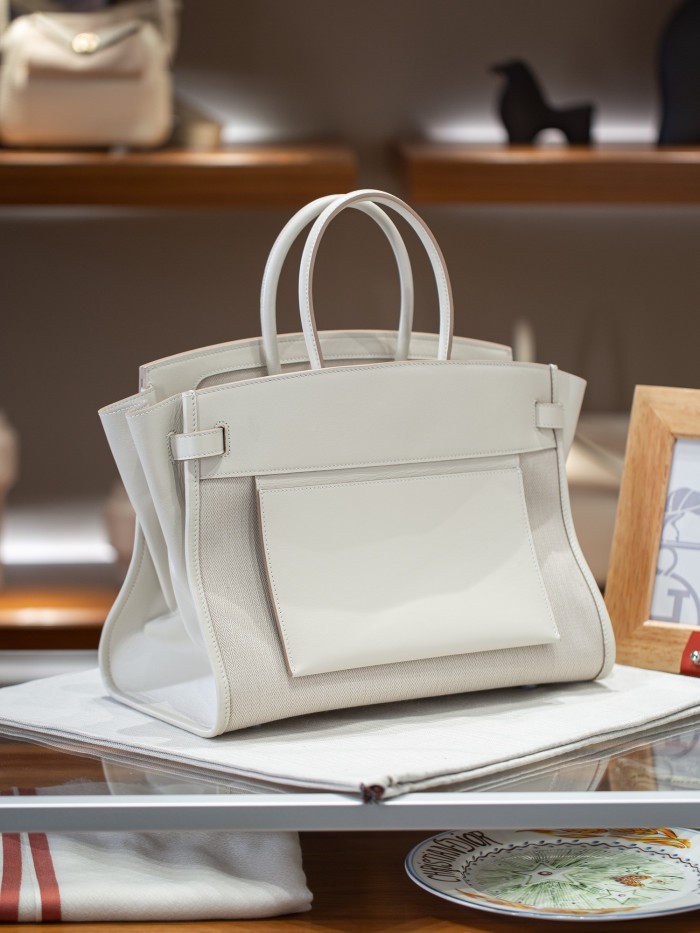 Hermes 𝐁𝐢𝐫𝐤𝐢𝐧 à 𝐥'𝐞𝐧𝐯𝐞𝐫𝐬 Bag XYZ053093 30-35cm