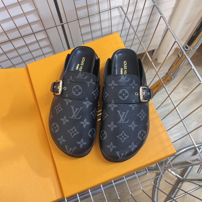 LV Shoes 022 HL032