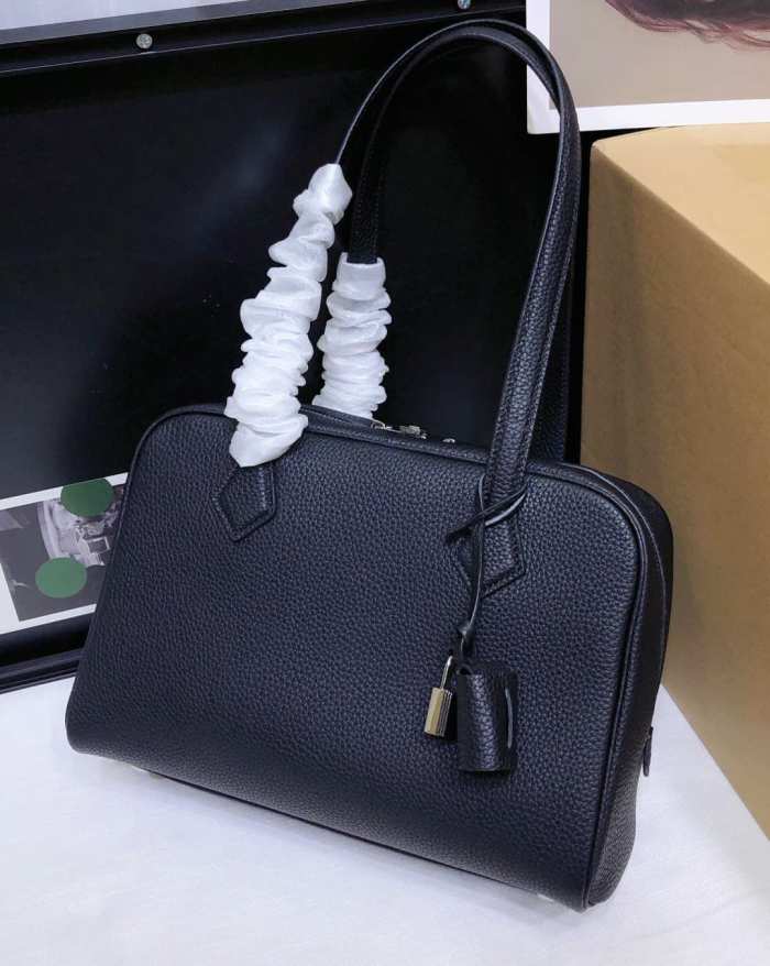 Hermes Victoria Bag XYZ082 30cm