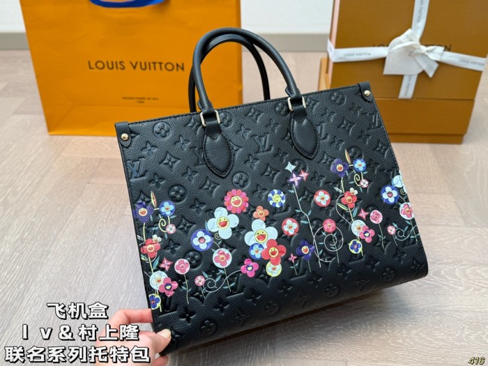 LV Onthego Bag 047 DB592 35cm